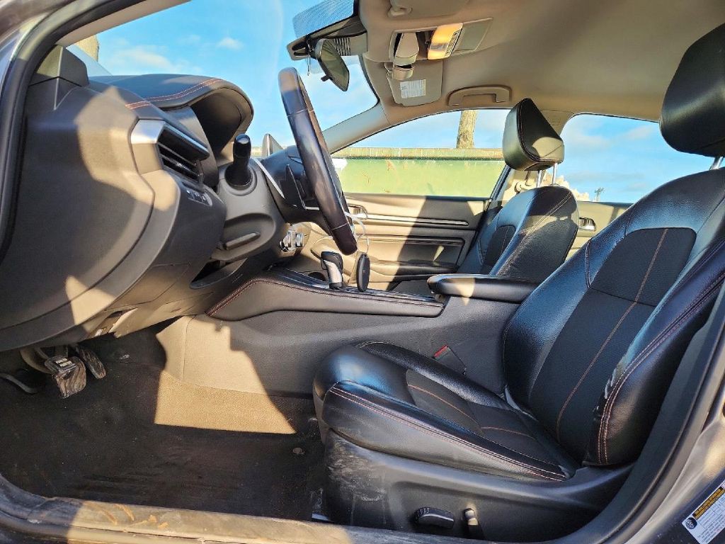 2022 Nissan Altima Image 7