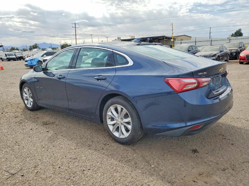 2022 Chevrolet Malibu Image 4