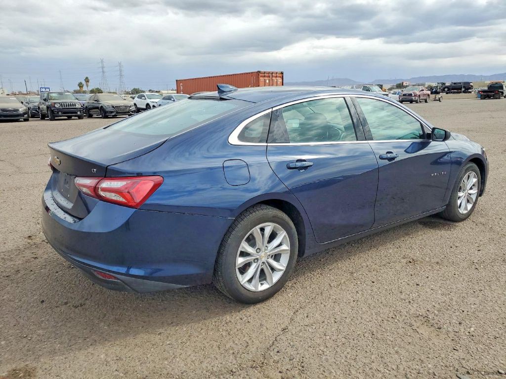 2022 Chevrolet Malibu Image 6
