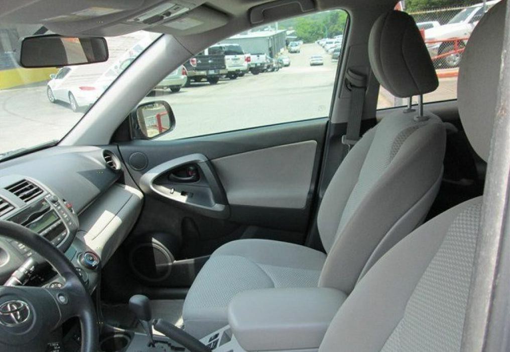 2011 Toyota Rav4 Image 5