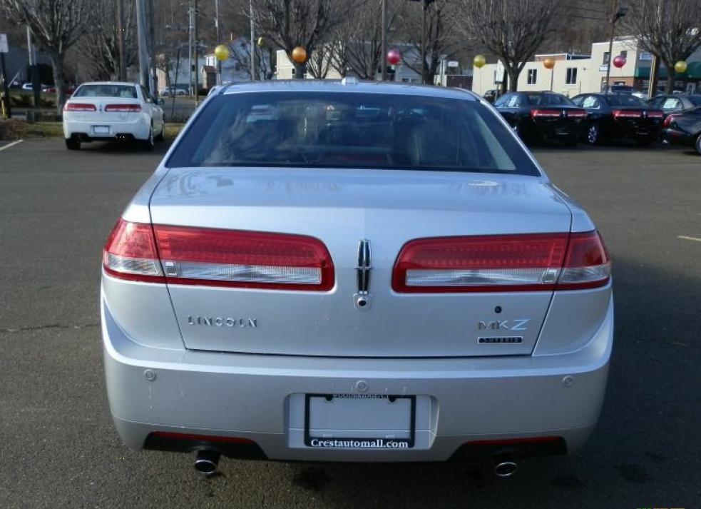 2012 Lincoln MKZ Image 5