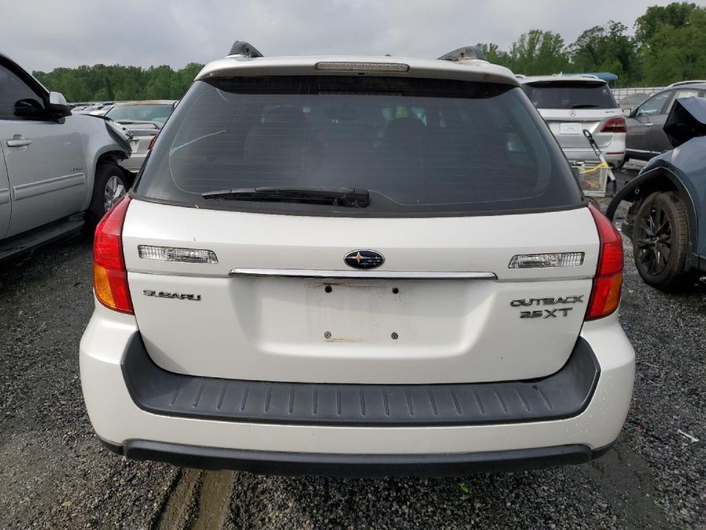 2006 Subaru Legacy Image 3