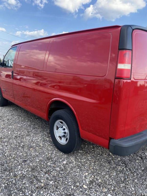 2007 Chevrolet Express Image 5