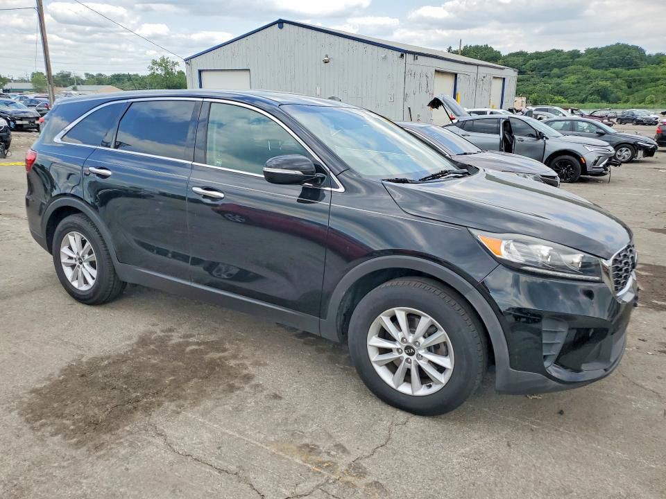 2019 Kia Sorento Image 1