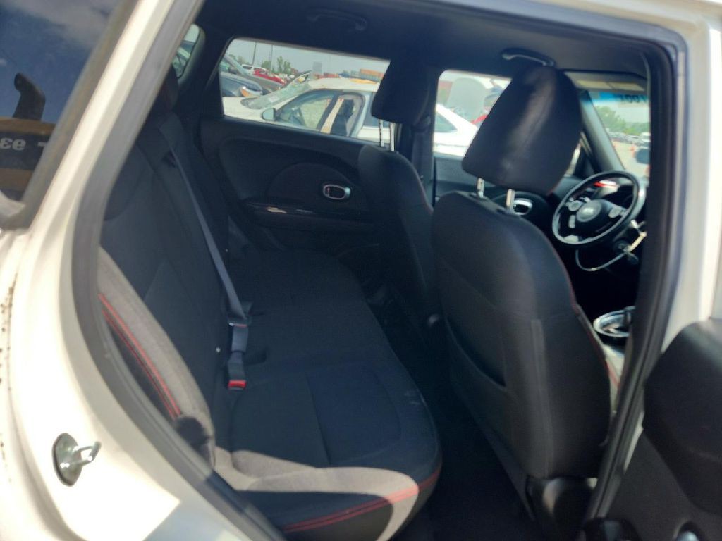 2014 Kia Soul Image 8