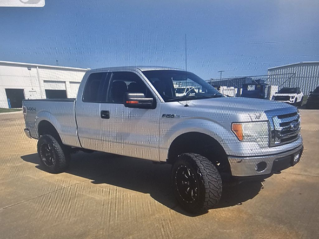 2011 Ford F-150 Image 1