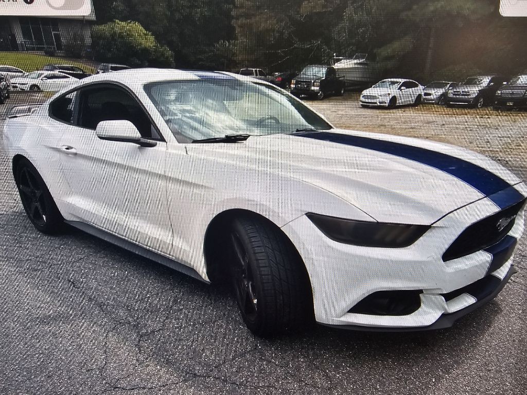 2015 Ford Mustang Image 3