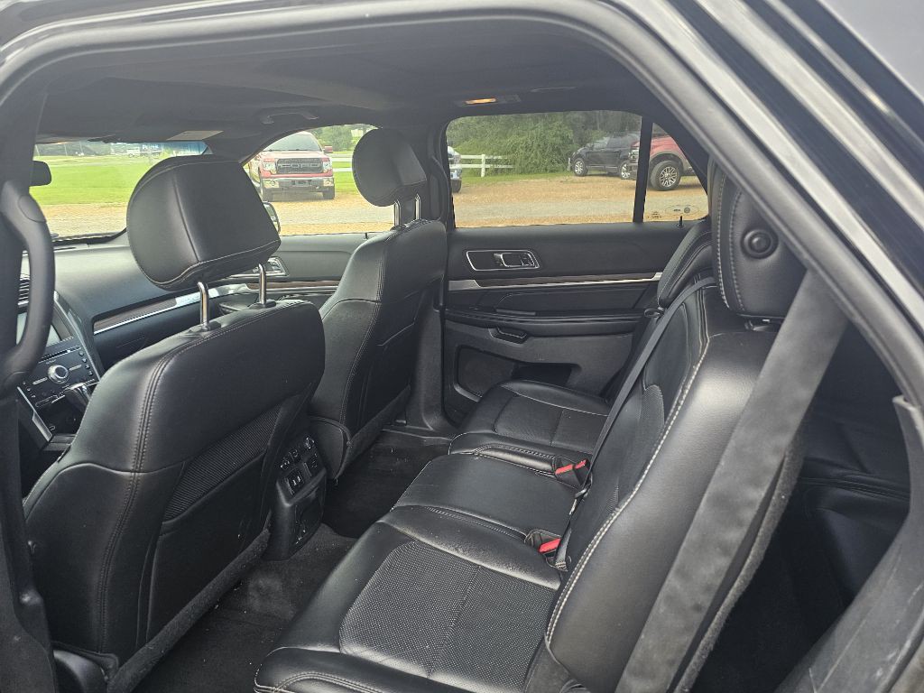 2016 Ford Explorer Image 6