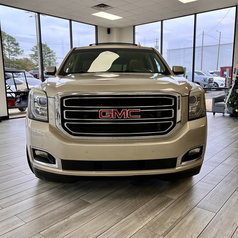 2015 GMC Yukon Image 2