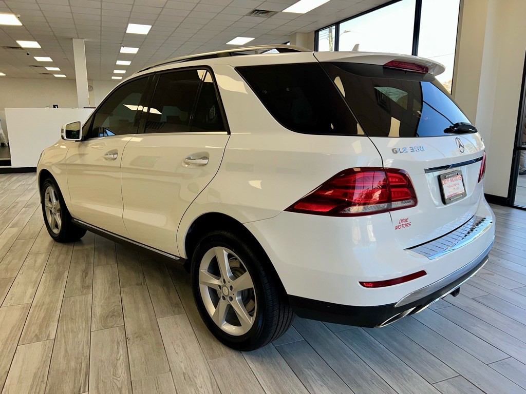 2016 Mercedes-Benz GLE-Class Image 6