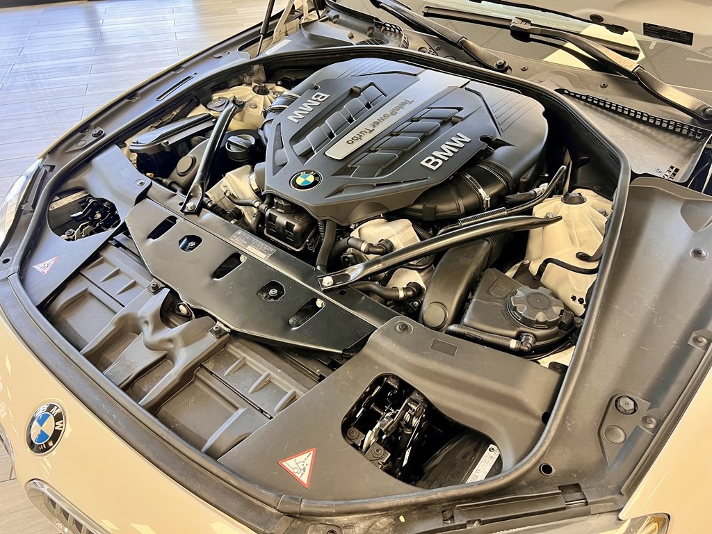 2012 BMW 6 Series Image 18