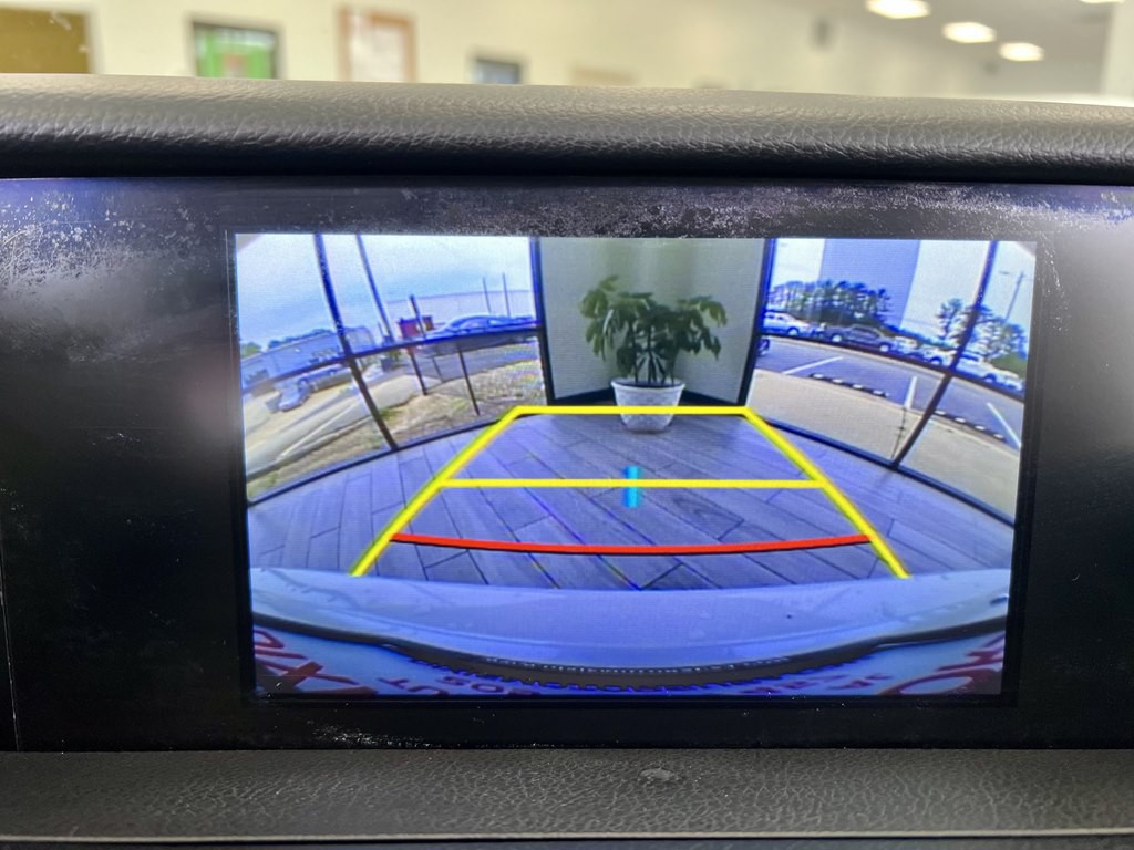 2015 Lexus IS Image 11