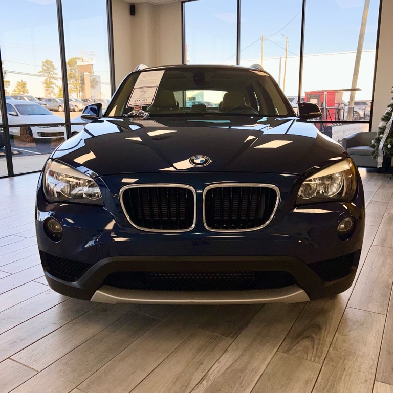 2013 BMW X1 Image 2