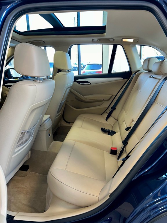 2013 BMW X1 Image 16