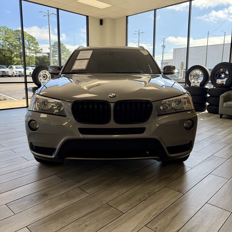 2011 BMW X3 Image 2