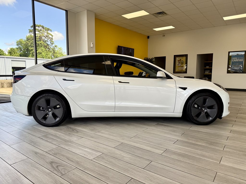 2022 Tesla Model 3 Image 5