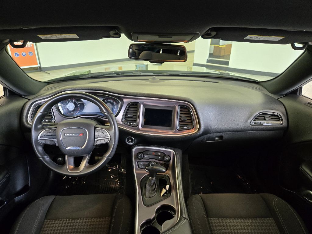 2019 Dodge Challenger Image 11