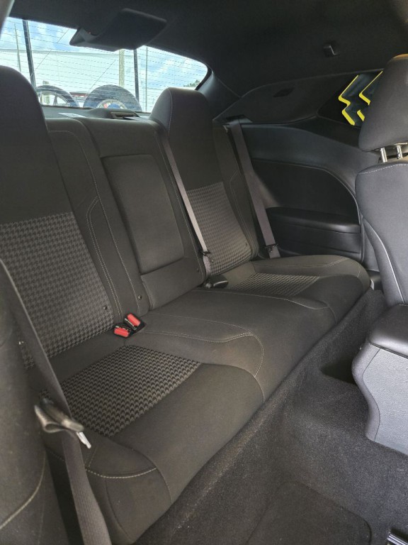 2019 Dodge Challenger Image 17