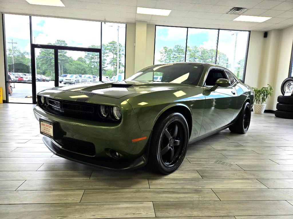 2019 Dodge Challenger Image 3