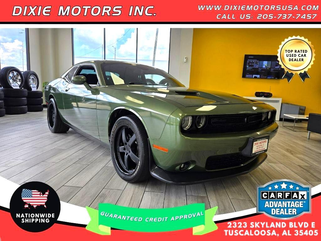 2019 Dodge Challenger Image 1