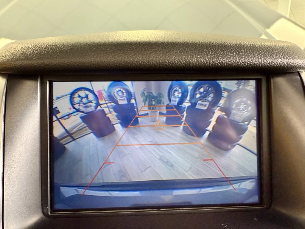 2016 Chevrolet Suburban Image 27