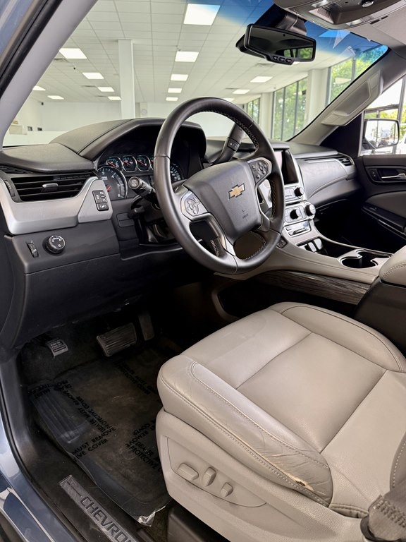 2016 Chevrolet Suburban Image 13