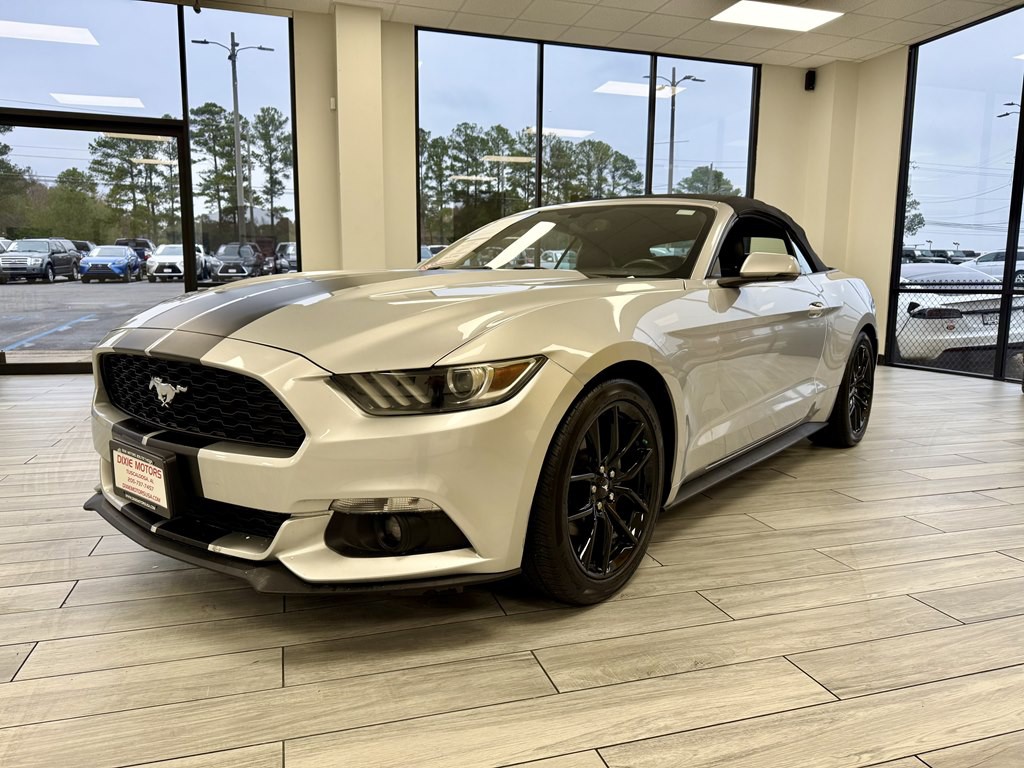 2016 Ford Mustang Image 3