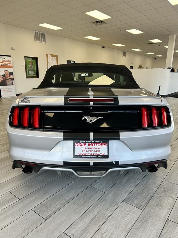 2016 Ford Mustang Image 8