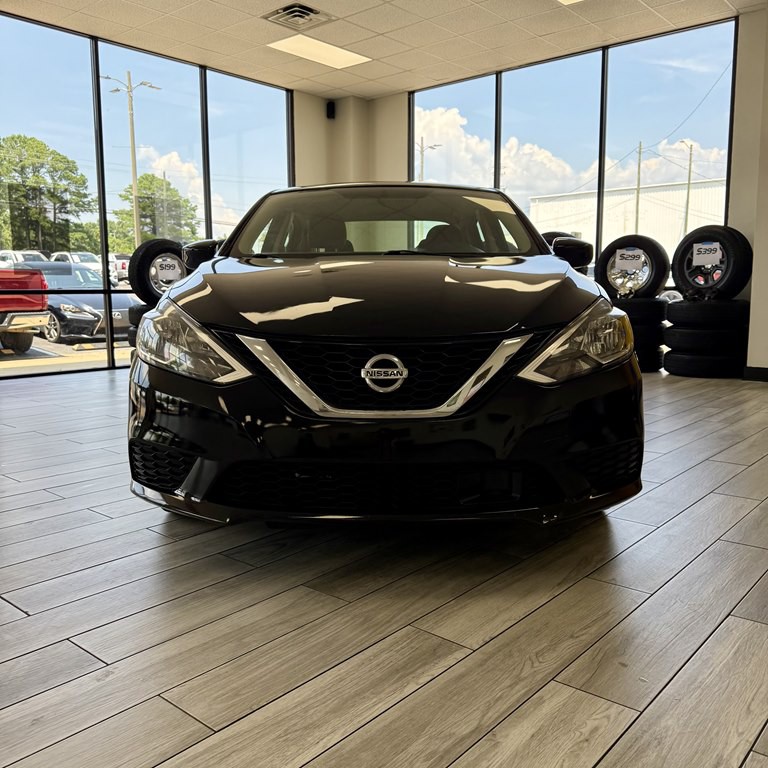 2019 Nissan Sentra Image 2