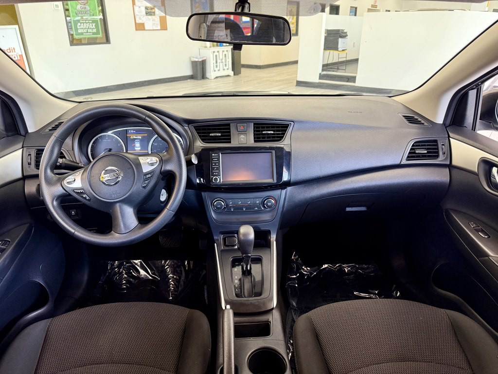 2019 Nissan Sentra Image 10