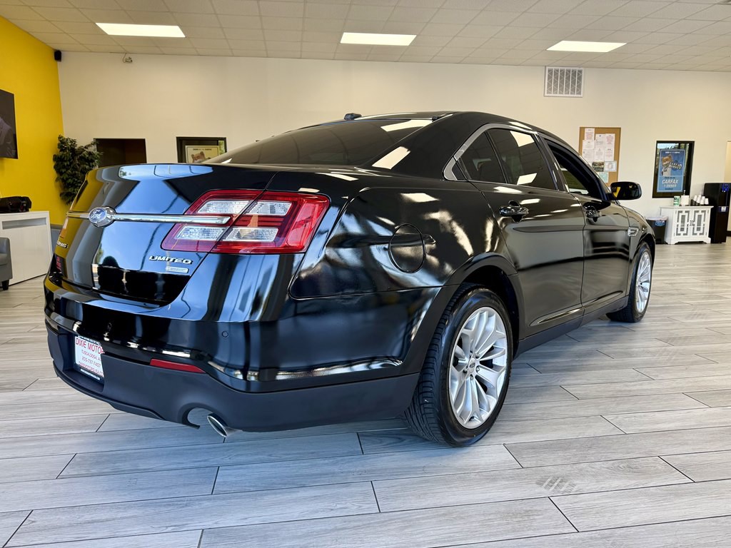 2015 Ford Taurus Image 6