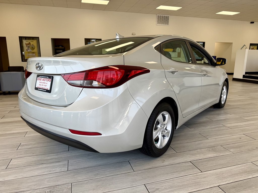 2015 Hyundai Elantra Image 6