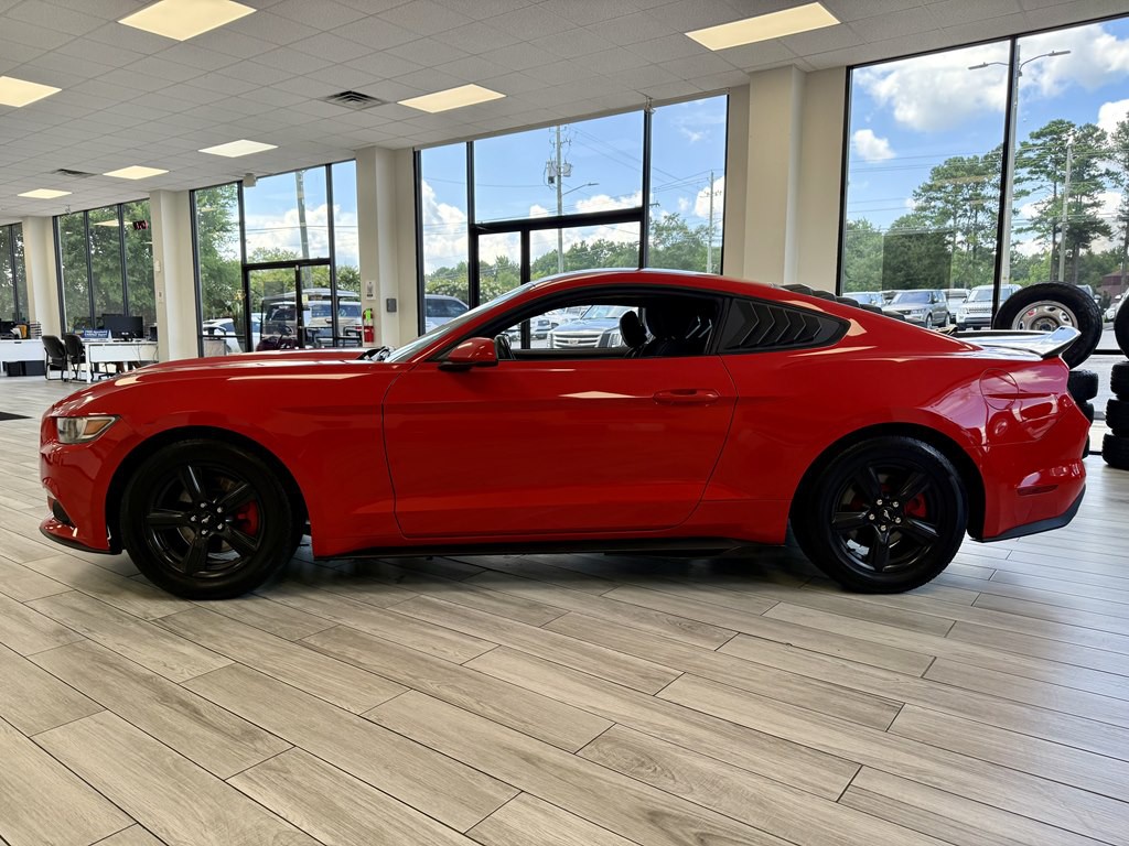 2017 Ford Mustang Image 4