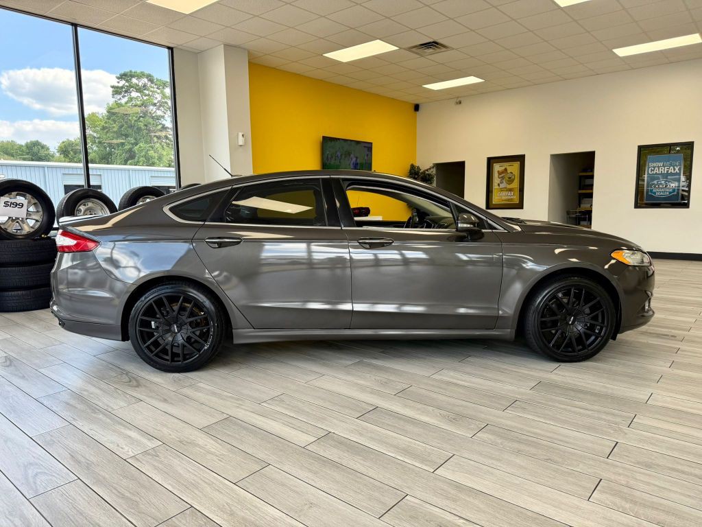 2016 Ford Fusion Image 4