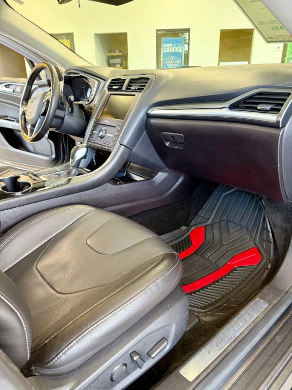 2016 Ford Fusion Image 15