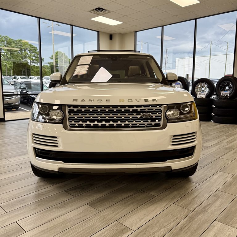 2017 Land Rover Range Rover Image 2