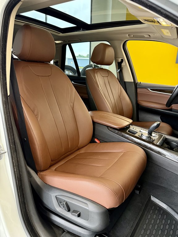 2016 BMW X5 Image 16