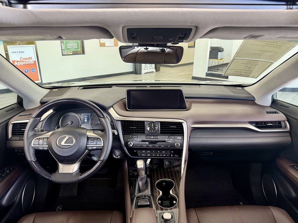 2017 Lexus RX Image 10