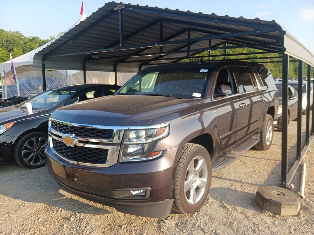 2018 Chevrolet Suburban Image 2