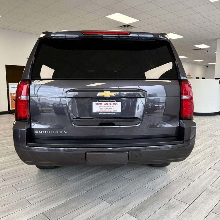 2018 Chevrolet Suburban Image 8