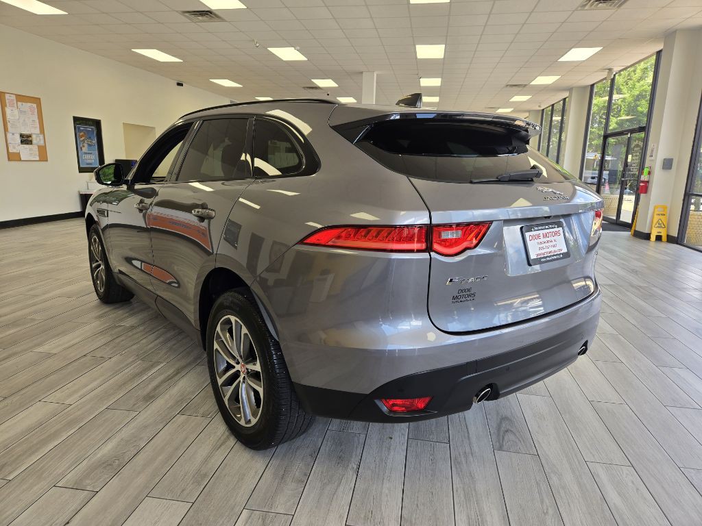 2020 Jaguar F-PACE Image 6