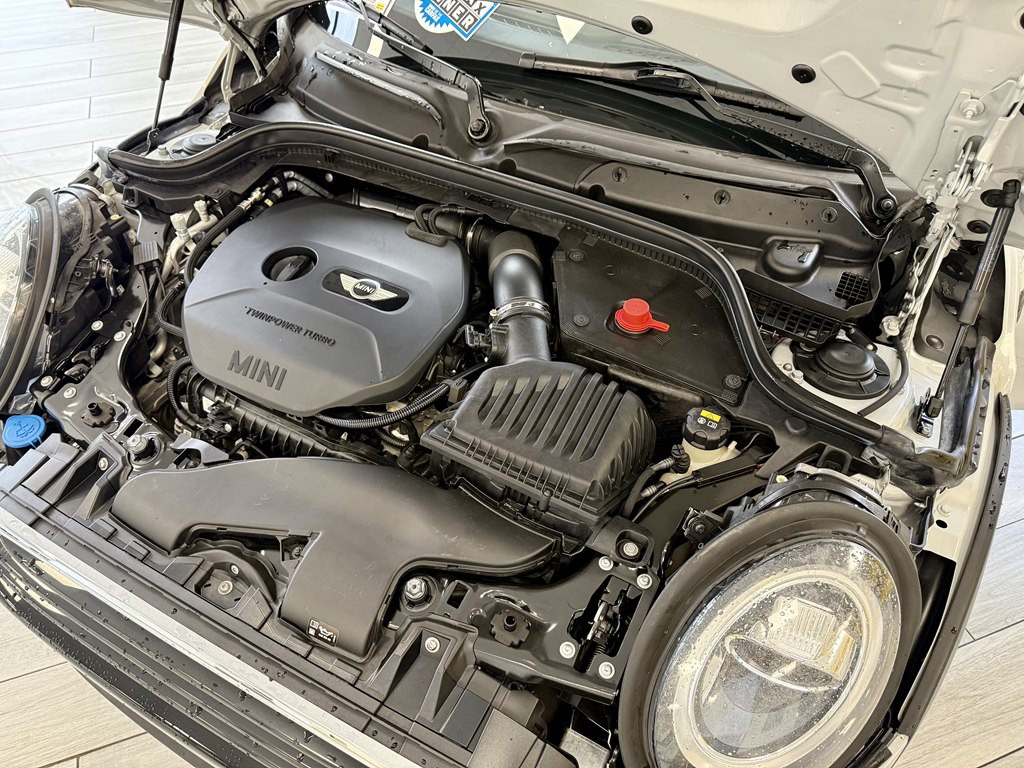 2019 MINI Cooper Image 18