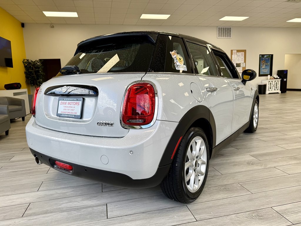 2019 MINI Cooper Image 6