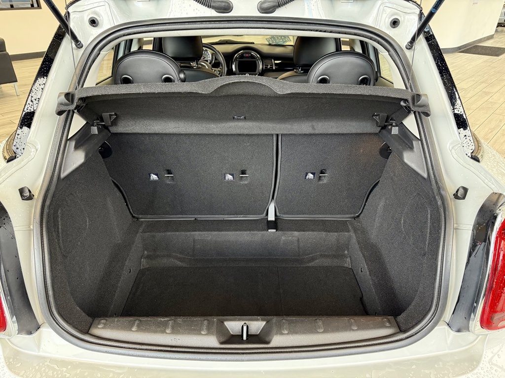 2019 MINI Cooper Image 9