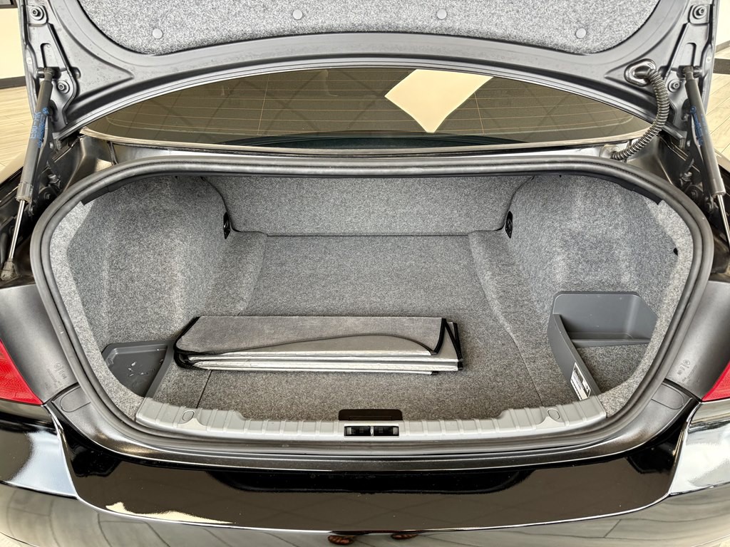 2008 BMW 3 Series Image 14