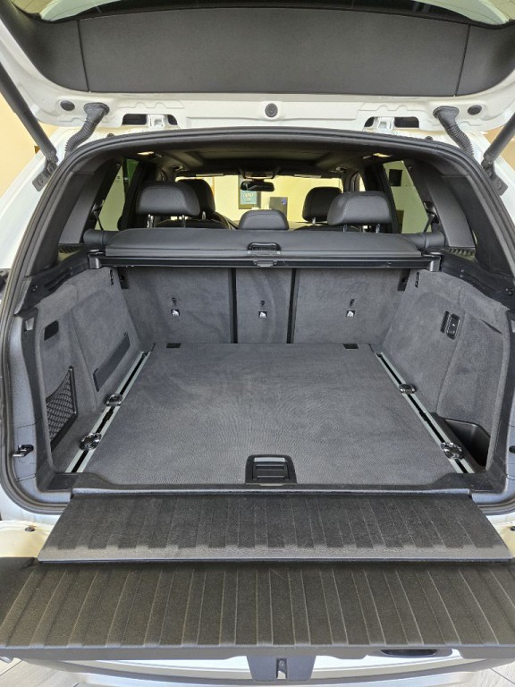 2018 BMW X5 Image 9