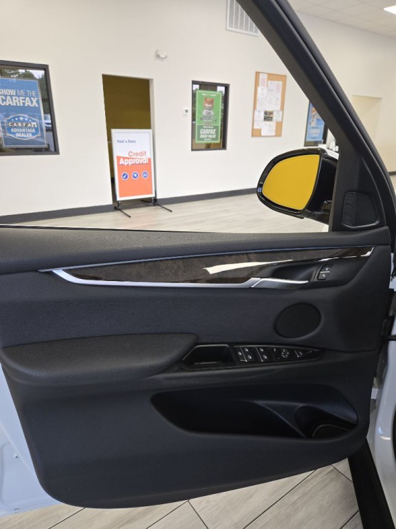 2018 BMW X5 Image 14