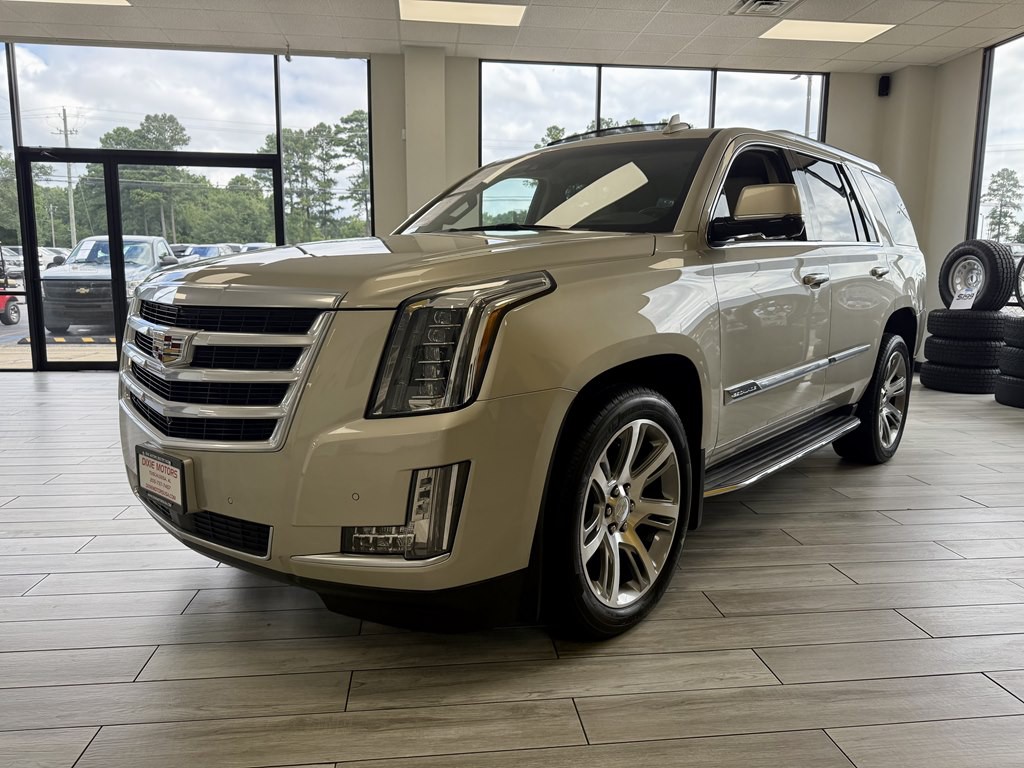 2016 Cadillac Escalade Image 3