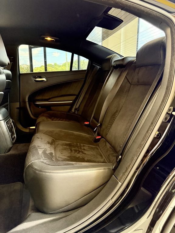 2019 Dodge Charger Image 17