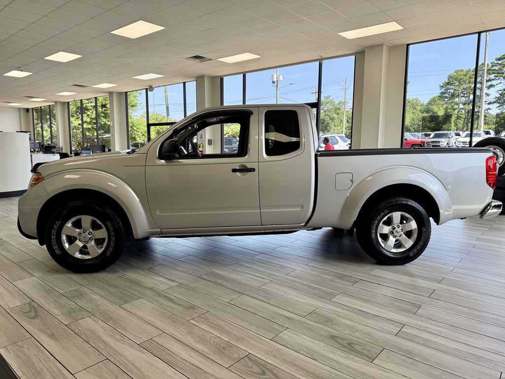 2013 Nissan Frontier Image 4